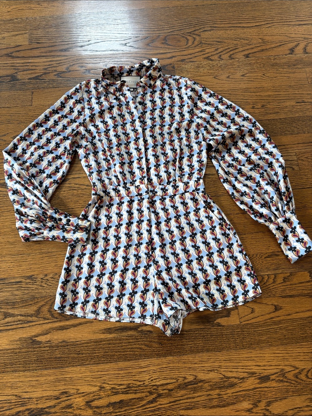 Alexis Long-Sleeve Patterned Romper in White with Multicolor Print, xS